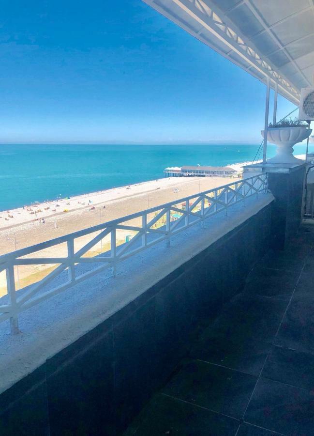 Tg Apartment Sea View Batumi Exterior foto