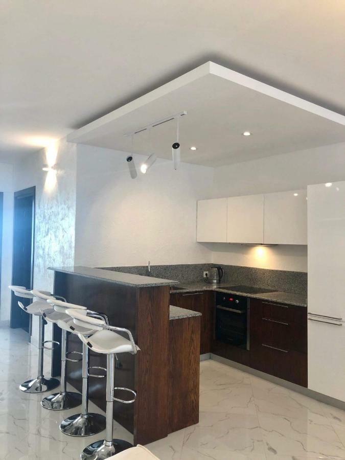 Tg Apartment Sea View Batumi Exterior foto