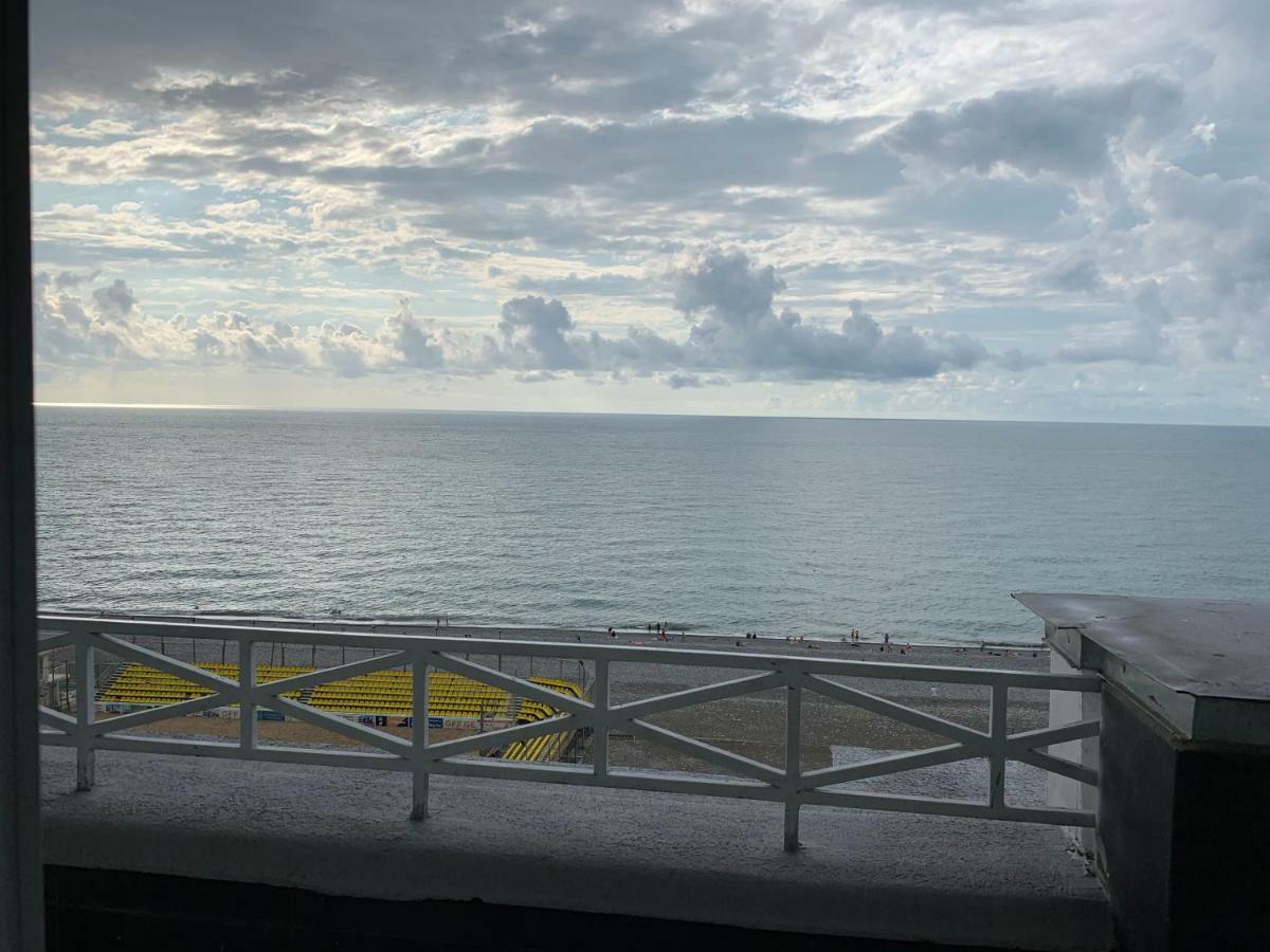 Tg Apartment Sea View Batumi Exterior foto